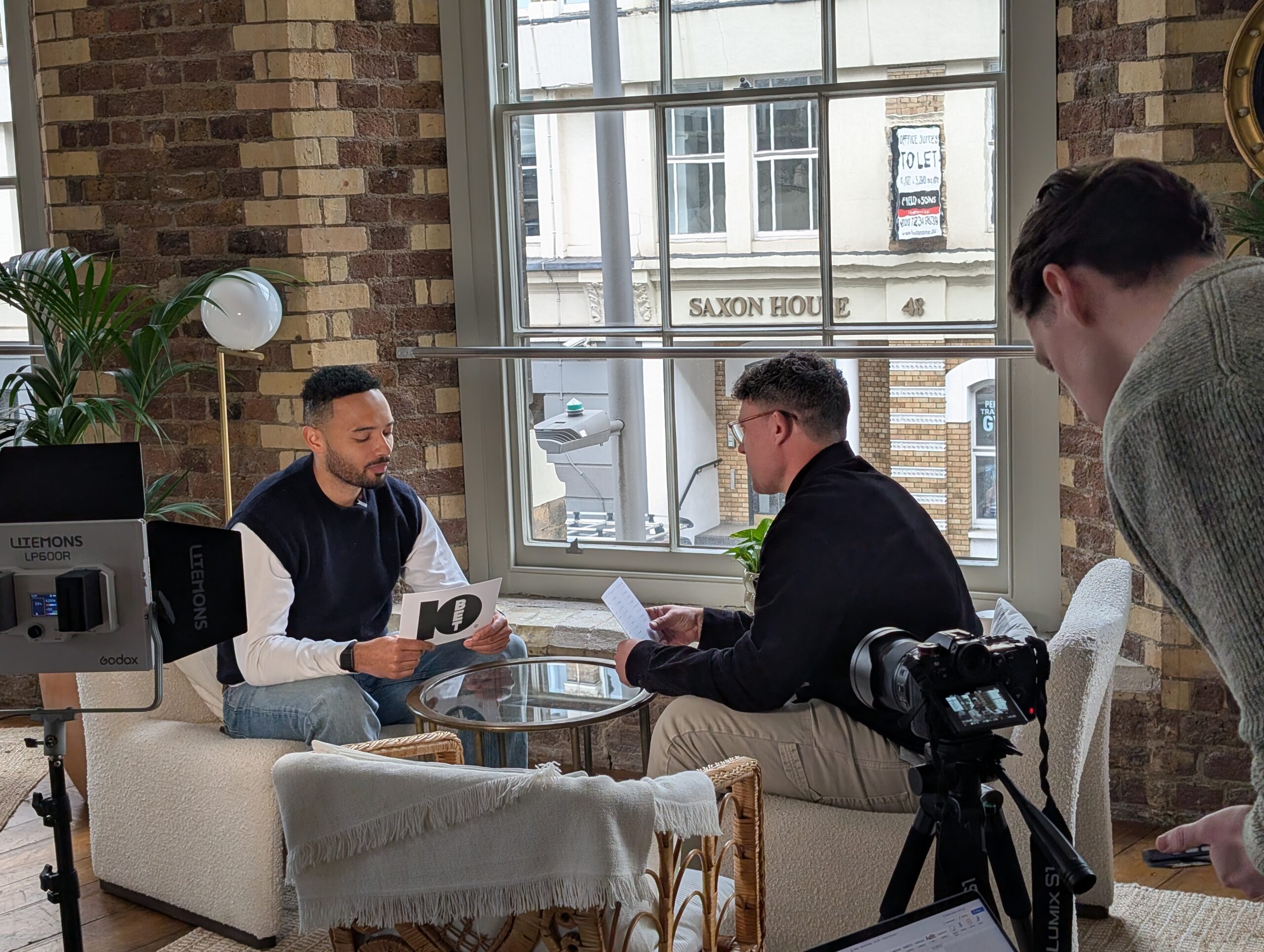 Behind-the-scenes with Wayne Bridge x 10bet